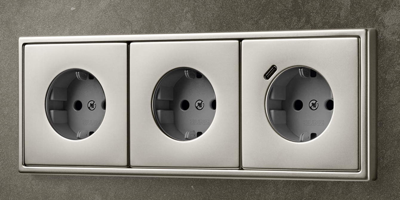SCHUKO® Steckdosen mit USB bei Elektro Zorbau GmbH in Lützen OT Zorbau