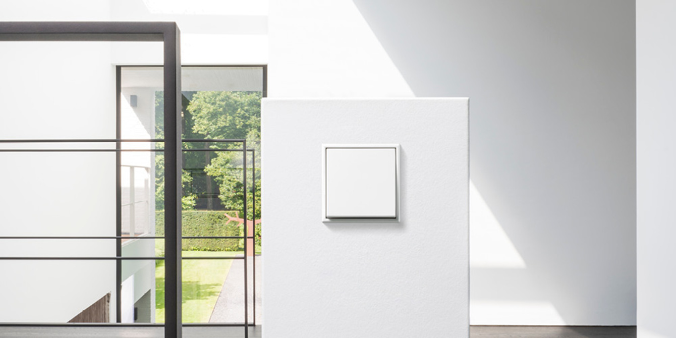 JUNG Schalterprogramme bei Elektro Zorbau GmbH in Lützen OT Zorbau